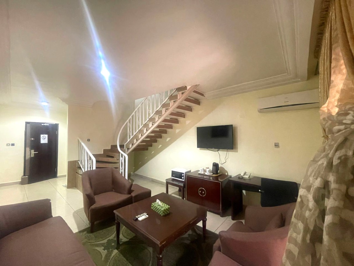 Executive Suite Seating room